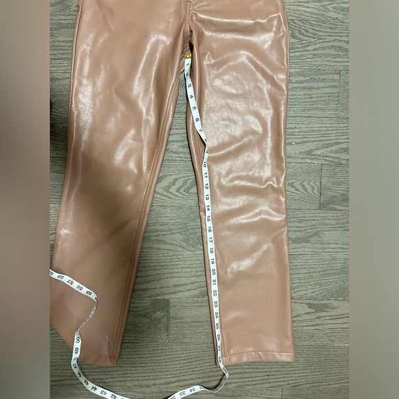 Abercrombie & Fitch faux leather pants - Picture 7 of 8